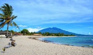 Pantai Balongan Indah