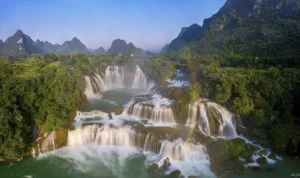 Ban Gioc Air Terjun Tercantik di Vietnam