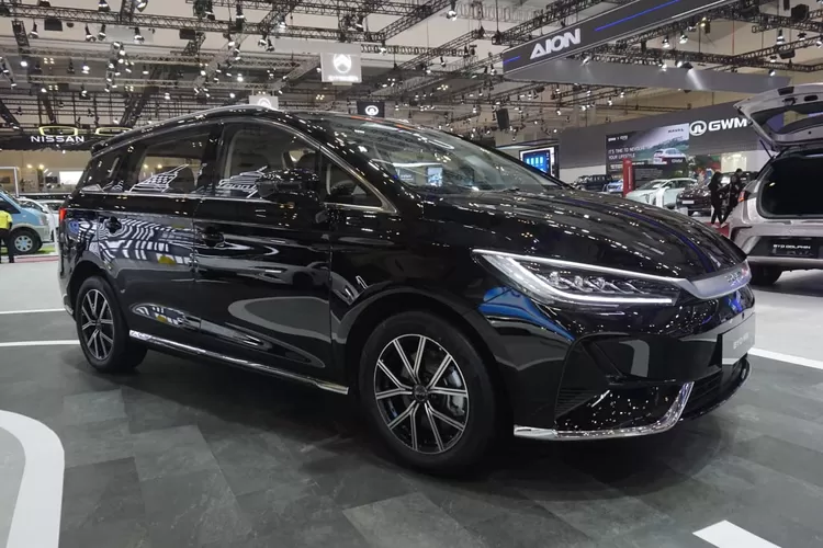 Mobil Listrik Keluarga: BYD M6 Hadir sebagai MPV Listrik 7-Seater